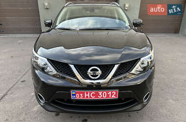 Внедорожник / Кроссовер Nissan Qashqai 2017 в 