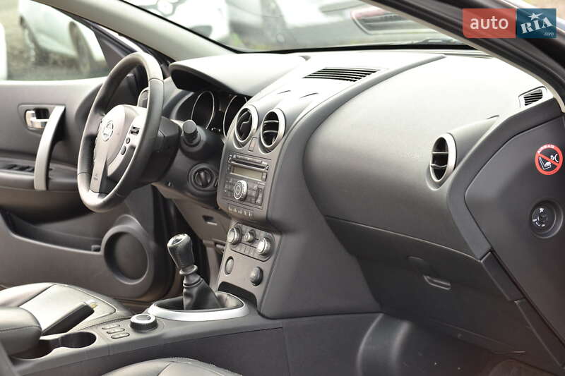Внедорожник / Кроссовер Nissan Qashqai 2009 в Луцке