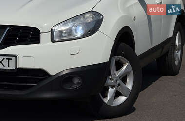 Внедорожник / Кроссовер Nissan Qashqai 2013 в 