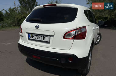 Внедорожник / Кроссовер Nissan Qashqai 2013 в 