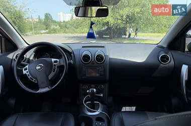 Внедорожник / Кроссовер Nissan Qashqai 2013 в 
