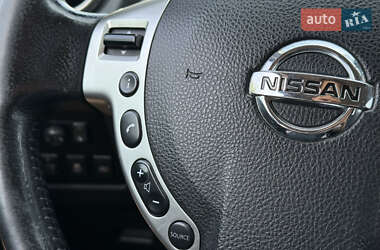 Внедорожник / Кроссовер Nissan Qashqai 2013 в 