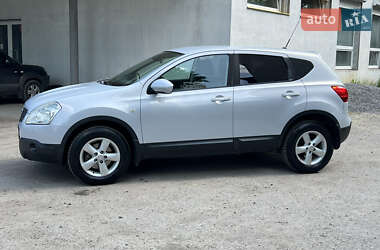 Внедорожник / Кроссовер Nissan Qashqai 2007 в 