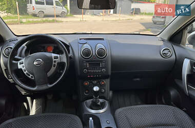 Внедорожник / Кроссовер Nissan Qashqai 2007 в 