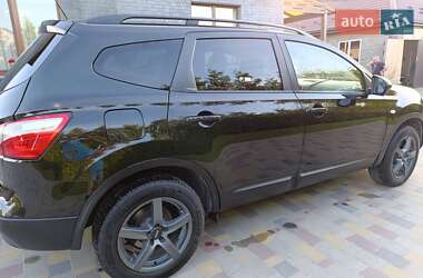 Внедорожник / Кроссовер Nissan Qashqai 2014 в 