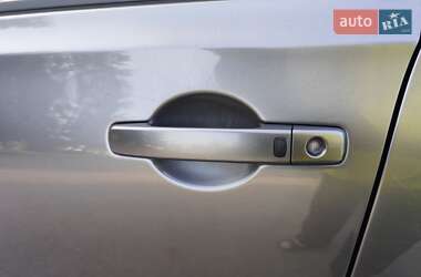 Внедорожник / Кроссовер Nissan Qashqai 2011 в 