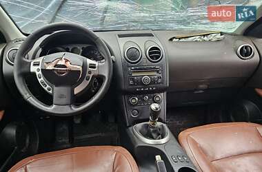 Позашляховик / Кросовер Nissan Qashqai 2008 в 