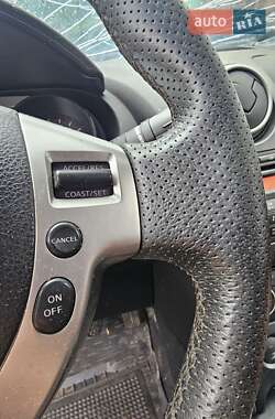 Позашляховик / Кросовер Nissan Qashqai 2008 в 