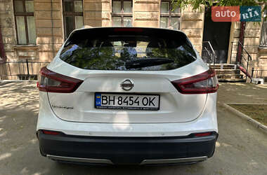 Внедорожник / Кроссовер Nissan Qashqai 2020 в 