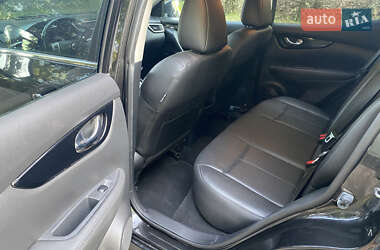 Внедорожник / Кроссовер Nissan Qashqai 2014 в 