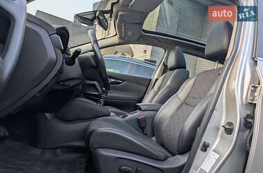 Внедорожник / Кроссовер Nissan Qashqai 2015 в 