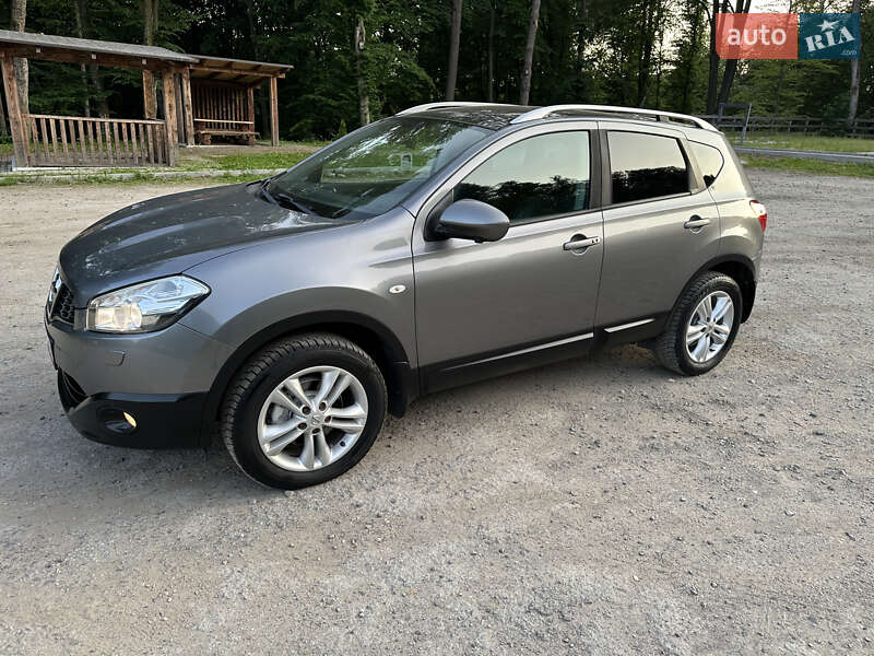 Внедорожник / Кроссовер Nissan Qashqai 2013 в Бережанах