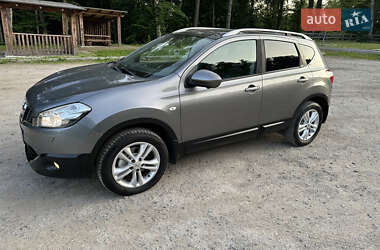 Внедорожник / Кроссовер Nissan Qashqai 2013 в 