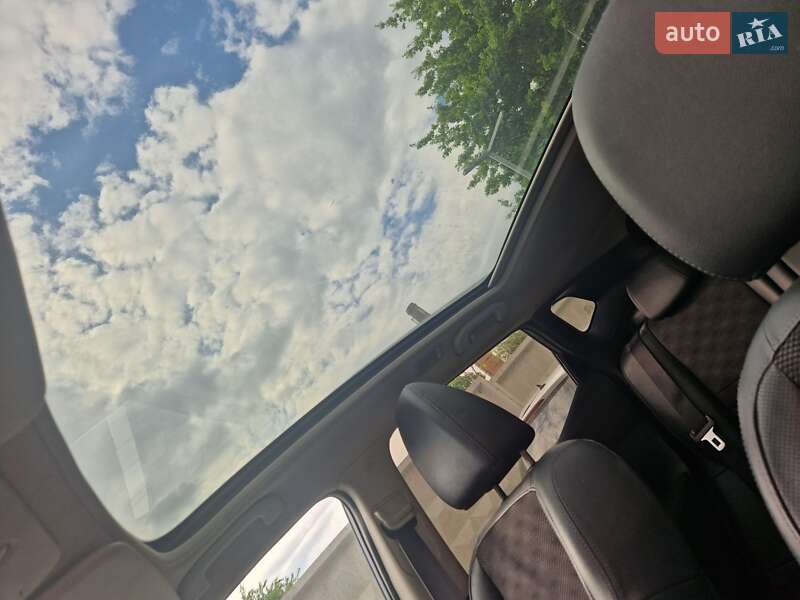 Внедорожник / Кроссовер Nissan Qashqai 2015 в Луцке