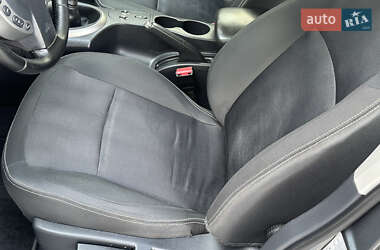 Внедорожник / Кроссовер Nissan Qashqai 2011 в 
