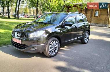 Внедорожник / Кроссовер Nissan Qashqai 2012 в Харькове