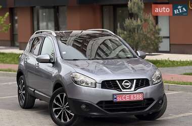 Внедорожник / Кроссовер Nissan Qashqai 2010 в 