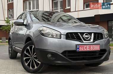 Внедорожник / Кроссовер Nissan Qashqai 2010 в 