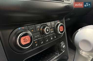 Внедорожник / Кроссовер Nissan Qashqai 2010 в 