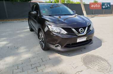 Позашляховик / Кросовер Nissan Qashqai 2016 в Красилові