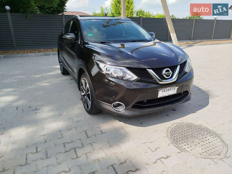 Внедорожник / Кроссовер Nissan Qashqai 2016 в Красилове
