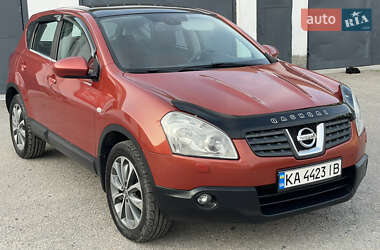Внедорожник / Кроссовер Nissan Qashqai 2008 в 