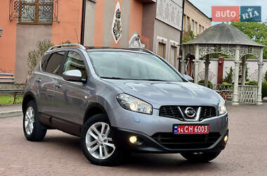 Позашляховик / Кросовер Nissan Qashqai 2011 в Стрию
