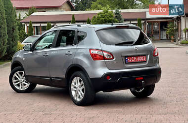 Внедорожник / Кроссовер Nissan Qashqai 2011 в 