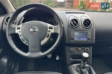 Внедорожник / Кроссовер Nissan Qashqai 2011 в 