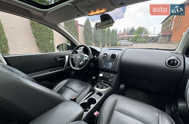 Внедорожник / Кроссовер Nissan Qashqai 2011 в 