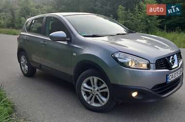 Внедорожник / Кроссовер Nissan Qashqai 2010 в Звенигородке