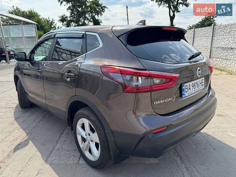 Внедорожник / Кроссовер Nissan Qashqai 2018 в Александрие