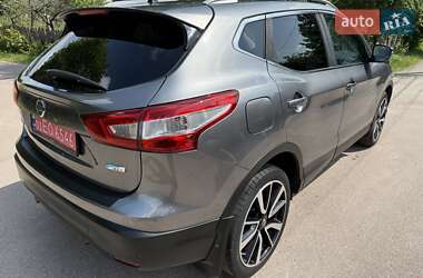 Позашляховик / Кросовер Nissan Qashqai 2014 в 