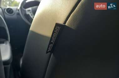 Внедорожник / Кроссовер Nissan Qashqai 2011 в 