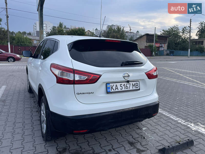 Внедорожник / Кроссовер Nissan Qashqai 2017 в Ирпене