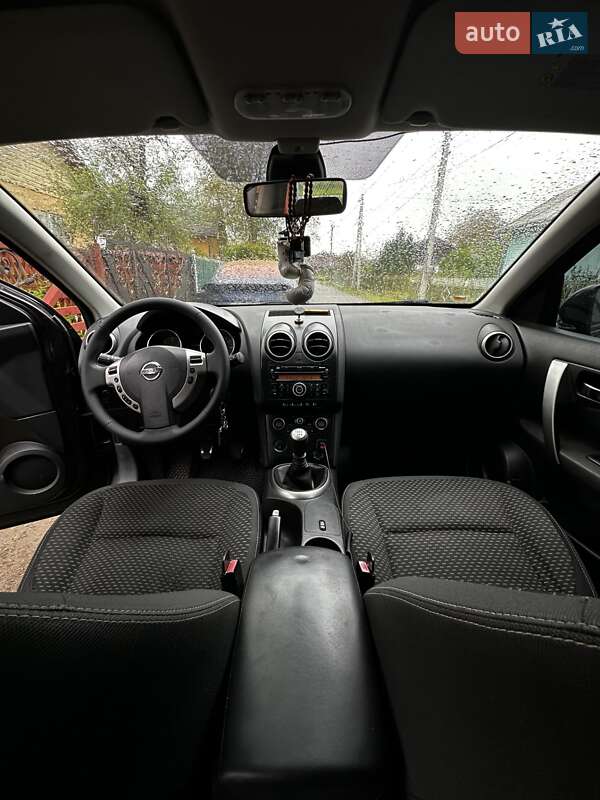 Внедорожник / Кроссовер Nissan Qashqai 2009 в Стрые