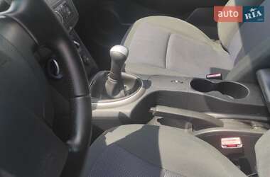 Внедорожник / Кроссовер Nissan Qashqai 2009 в 