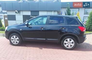 Внедорожник / Кроссовер Nissan Qashqai 2009 в 