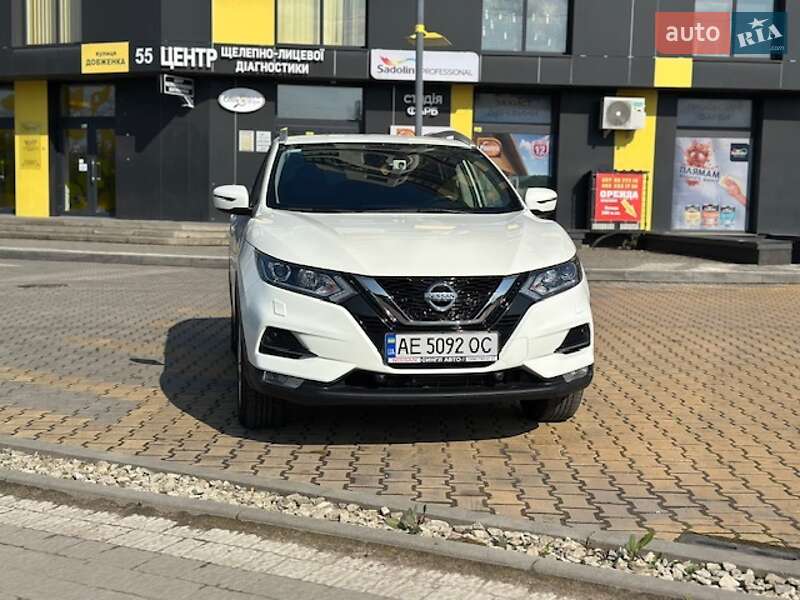 Внедорожник / Кроссовер Nissan Qashqai 2020 в Ивано-Франковске