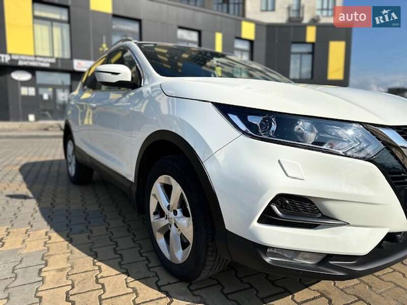Внедорожник / Кроссовер Nissan Qashqai 2020 в Ивано-Франковске