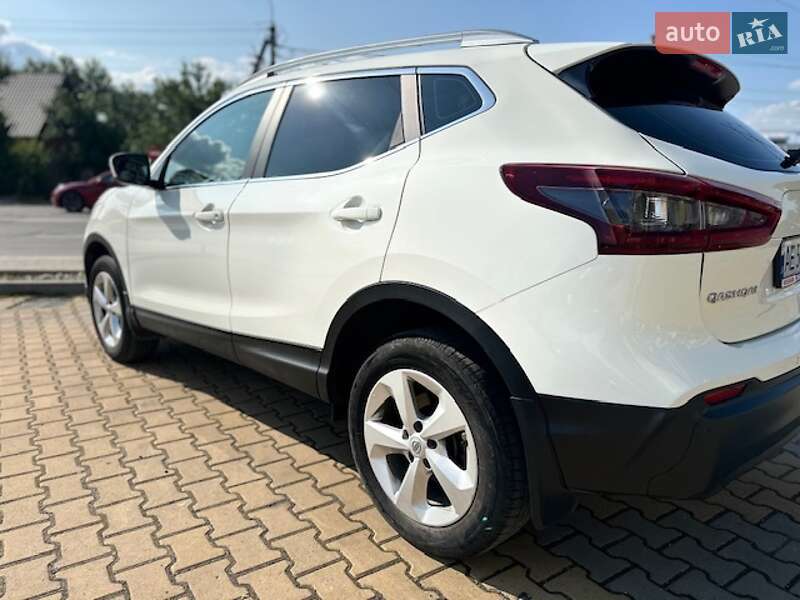 Внедорожник / Кроссовер Nissan Qashqai 2020 в Ивано-Франковске