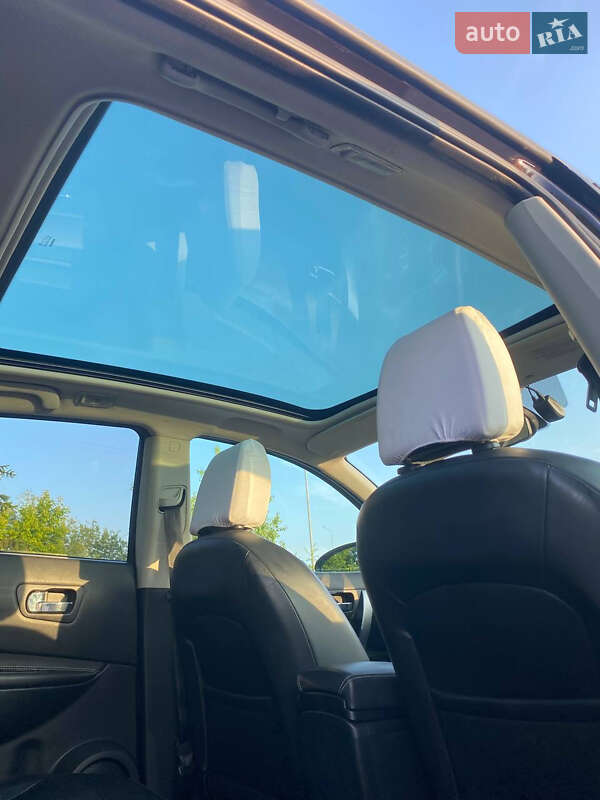 Позашляховик / Кросовер Nissan Qashqai 2012 в Звягелі фото 7 Позашляховик / Кросовер Nissan Qashqai 2012 в Звягелі