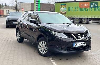 Позашляховик / Кросовер Nissan Qashqai 2017 в Первомайську