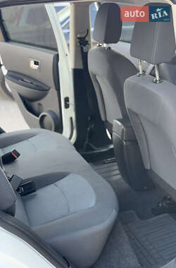 Внедорожник / Кроссовер Nissan Qashqai 2013 в 