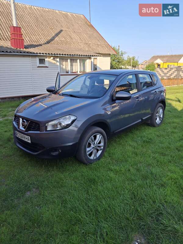 Внедорожник / Кроссовер Nissan Qashqai 2010 в Луцке фото 8 Внедорожник / Кроссовер Nissan Qashqai 2010 в Луцке