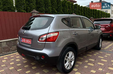 Внедорожник / Кроссовер Nissan Qashqai 2010 в 