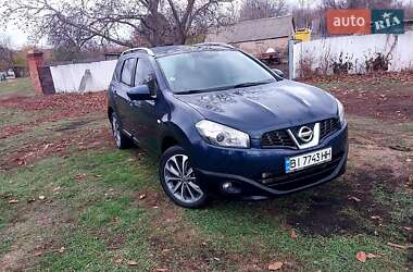 Позашляховик / Кросовер Nissan Qashqai 2010 в Полтаві