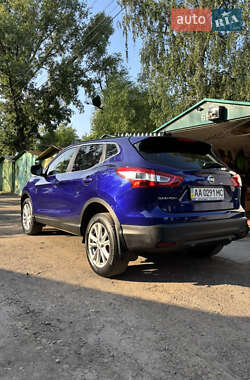 Внедорожник / Кроссовер Nissan Qashqai 2014 в Киеве