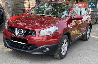 Внедорожник / Кроссовер Nissan Qashqai 2012 в Киеве