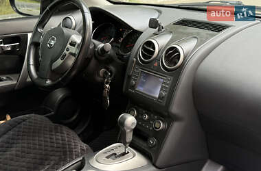 Внедорожник / Кроссовер Nissan Qashqai 2010 в 